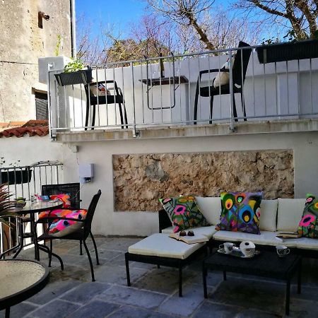Cres Art Studio Lime Apartment Exterior foto