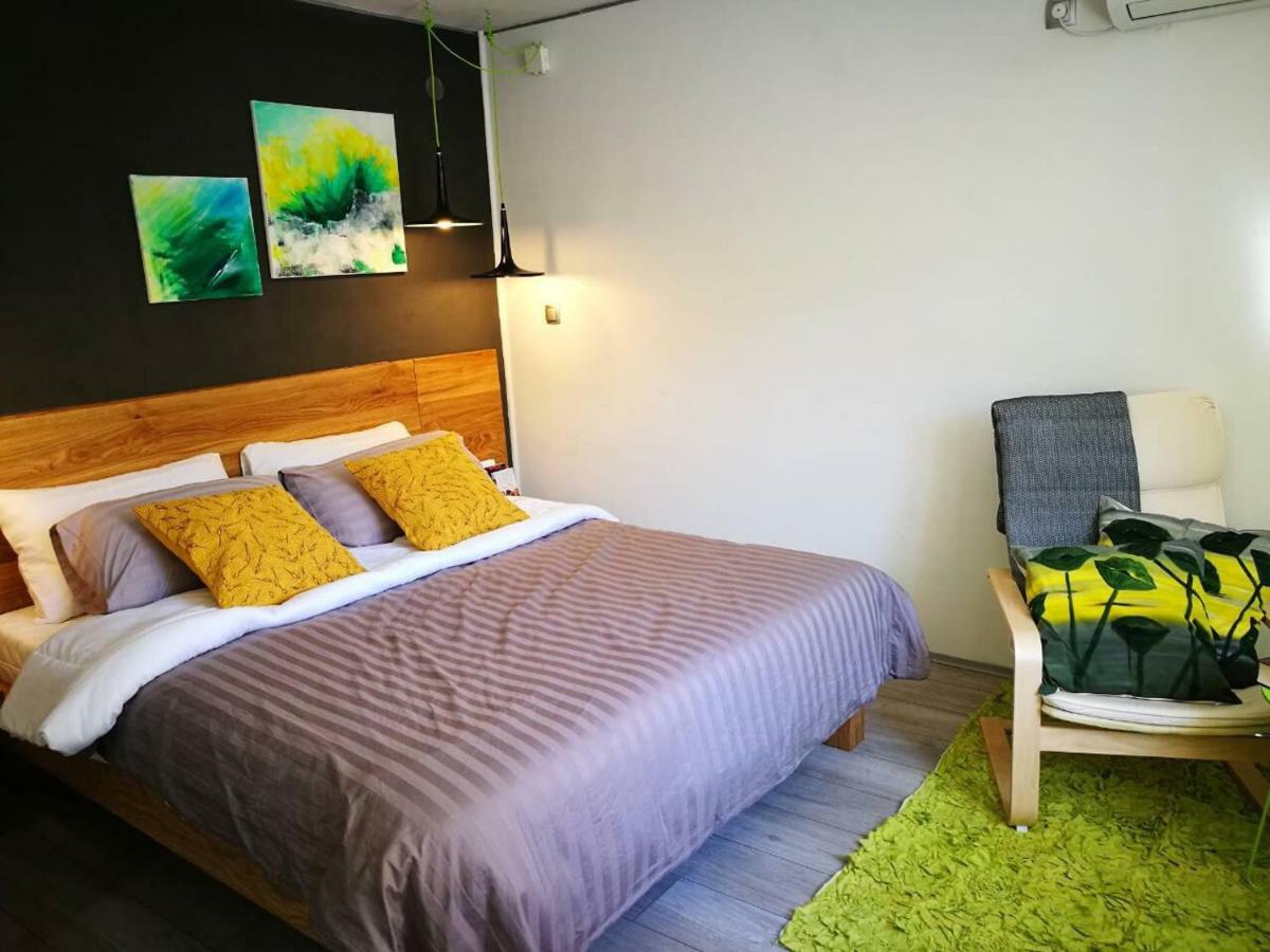 Cres Art Studio Lime Apartment Exterior foto