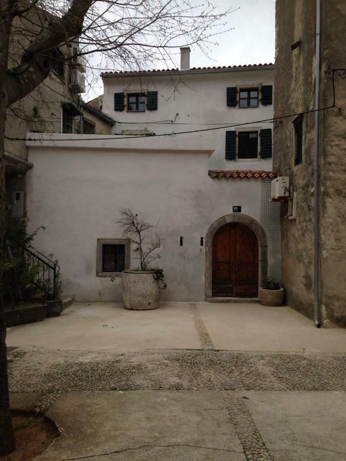 Cres Art Studio Lime Apartment Exterior foto